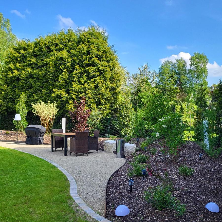 Komfort Ferienwohnungen Mit Wellness-Garten - Gaestehaus Am Bachlauf - Losheim Am See ภายนอก รูปภาพ