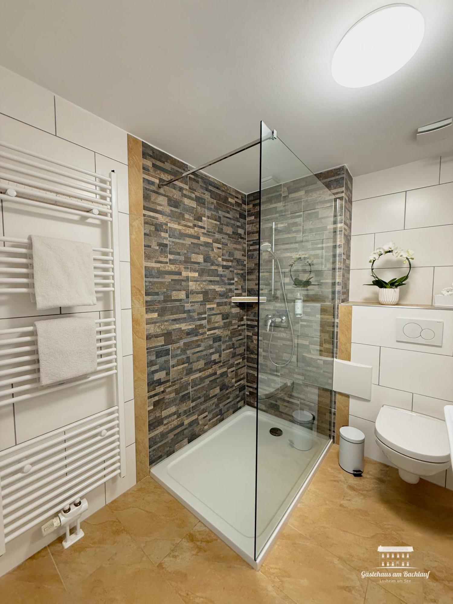 Komfort Ferienwohnungen Mit Wellness-Garten - Gaestehaus Am Bachlauf - Losheim Am See ภายนอก รูปภาพ